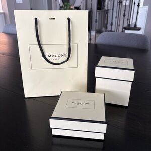 Jo Malone gift wrap bundle